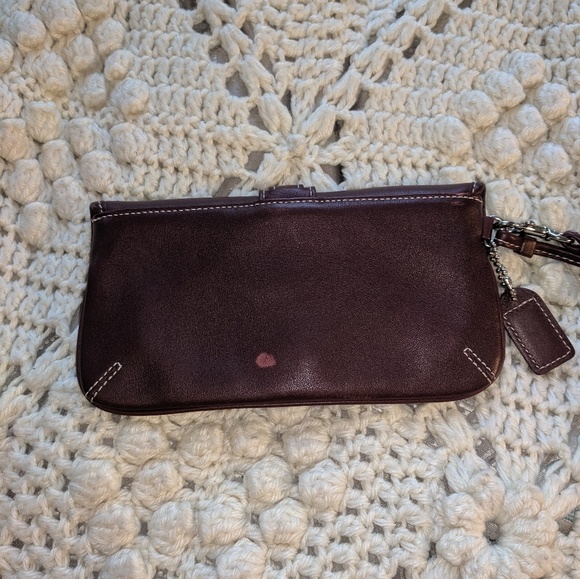Coach Wristlet red maroon phone holder wallet - Picture 3 of 8